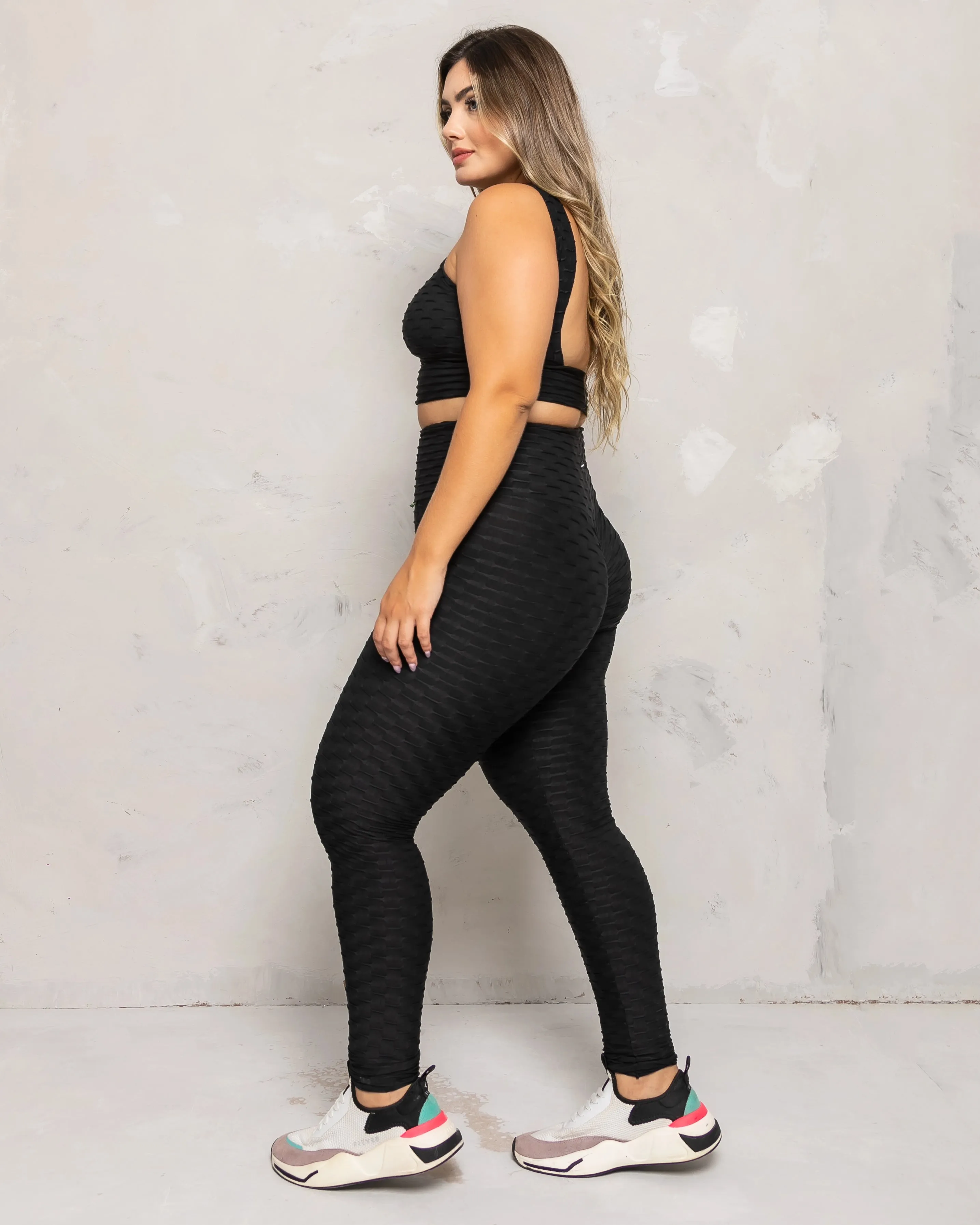 Black High Rise Scrunch Booty Leggings